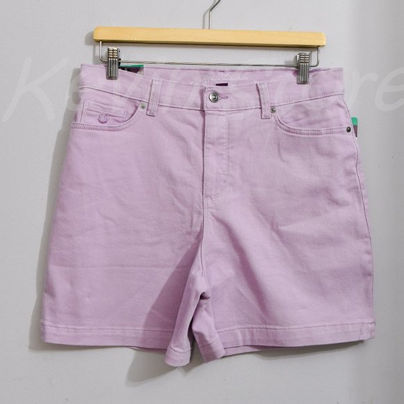Gloria Vanderbilt Pants - NWT‎ Gloria Vanderbilt Ladies' Amanda Short  Purple